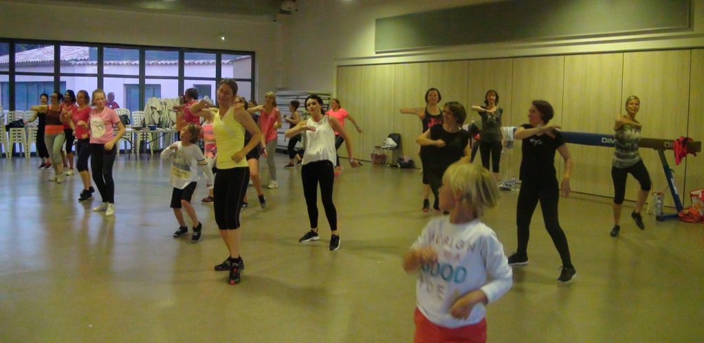 Cours de Zumba fitness de Olga Expression pour les Enfants et les Adultes